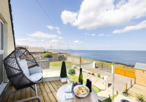 Aurora House Hot Tub & Sea View